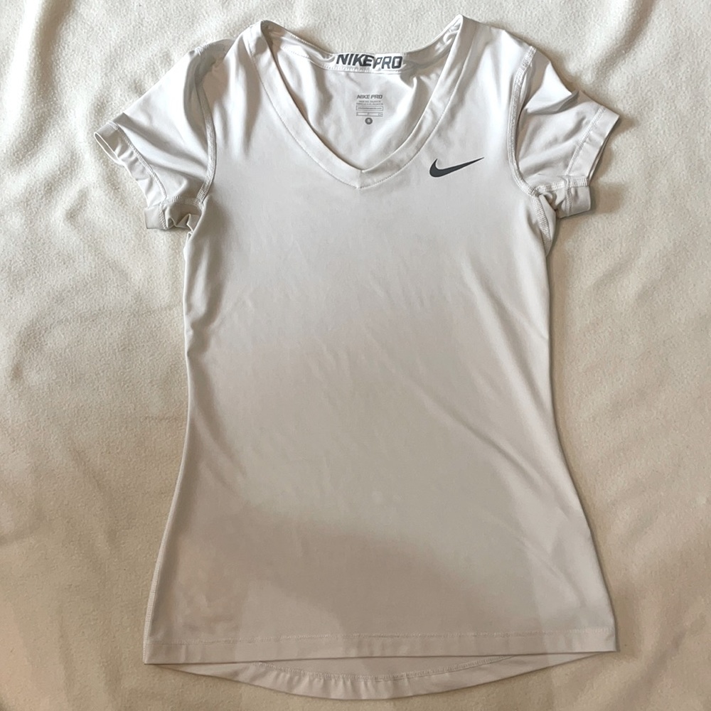 Nike pro Dri-Fit tshirt